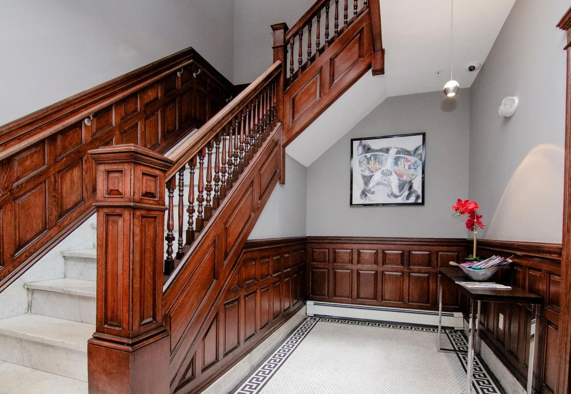 A Stylish Stay W/ A Queen Bed, Heated Floors.. #15 Brookline Exteriér fotografie