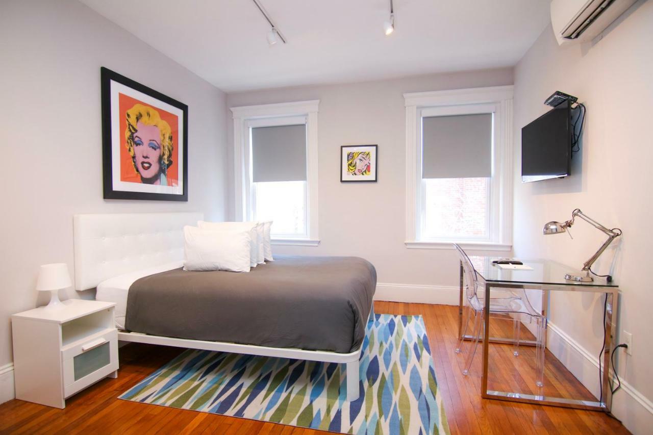 A Stylish Stay W/ A Queen Bed, Heated Floors.. #15 Brookline Exteriér fotografie